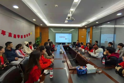 職海引航——戴歡歡、張文敏、周子強導師小組聯合指導活動助力勞務派遣職業發展